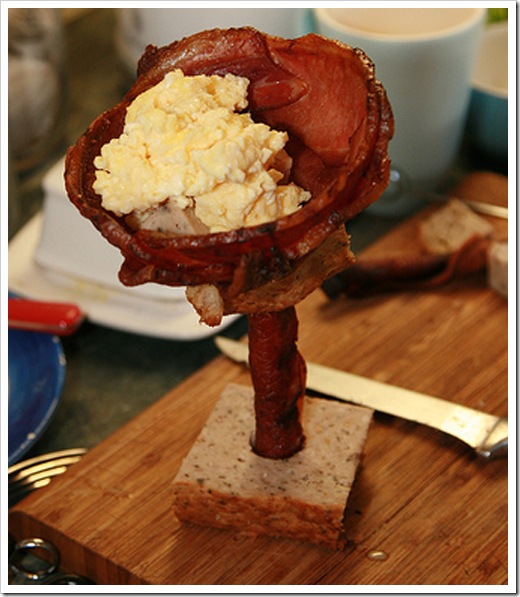 Full English breakfast served in a cocktail glass made out of bacon... oh yeah! Full English breakfast served in a cocktail glass made out of bacon... oh yeah!